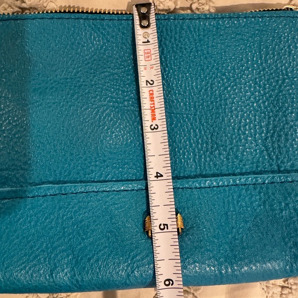 Portland Leather Chelsea Large Pouch - Baja - Picture 4 of 5